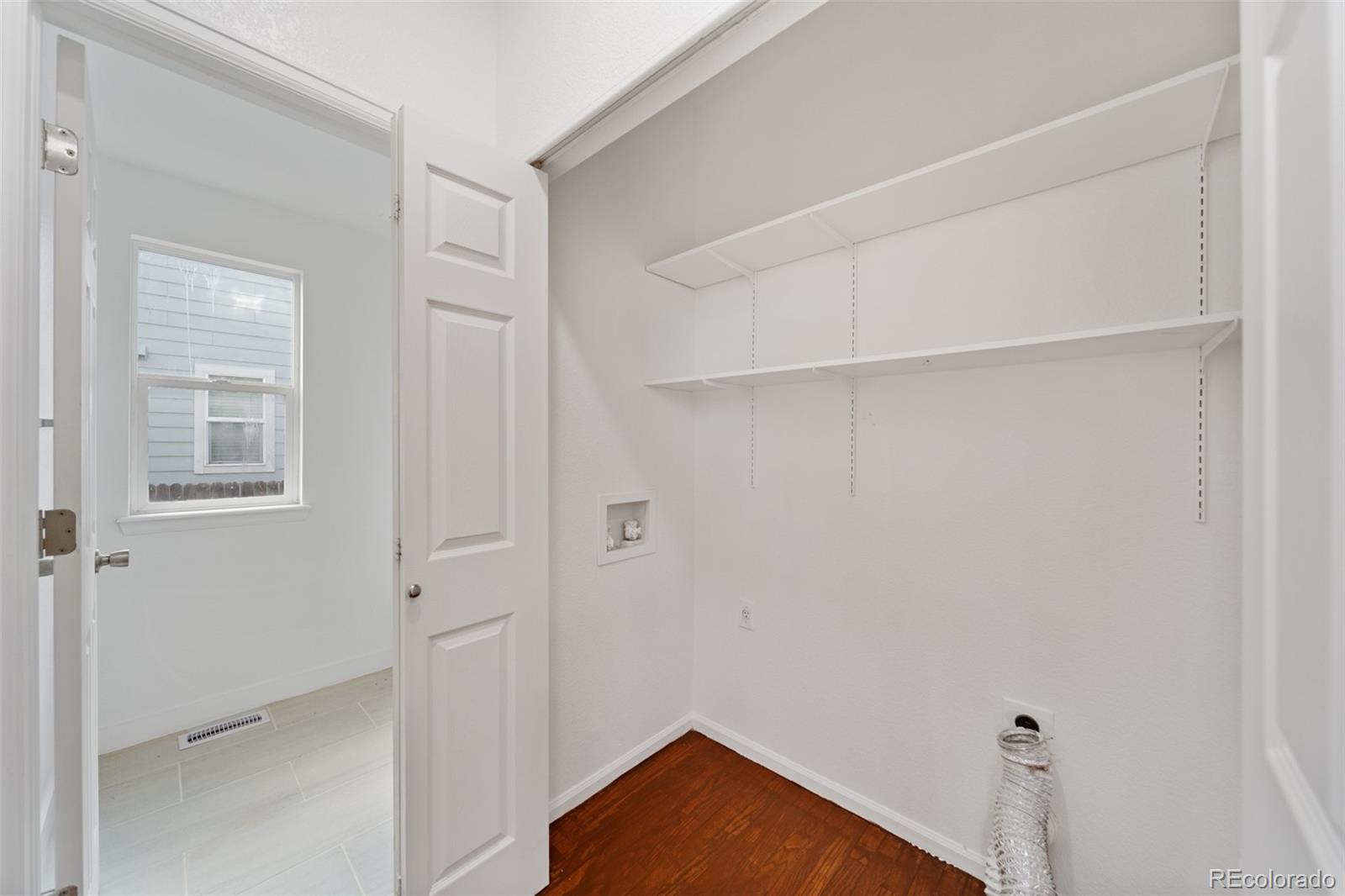 MLS Image #10 for 15732  olmsted place,denver, Colorado