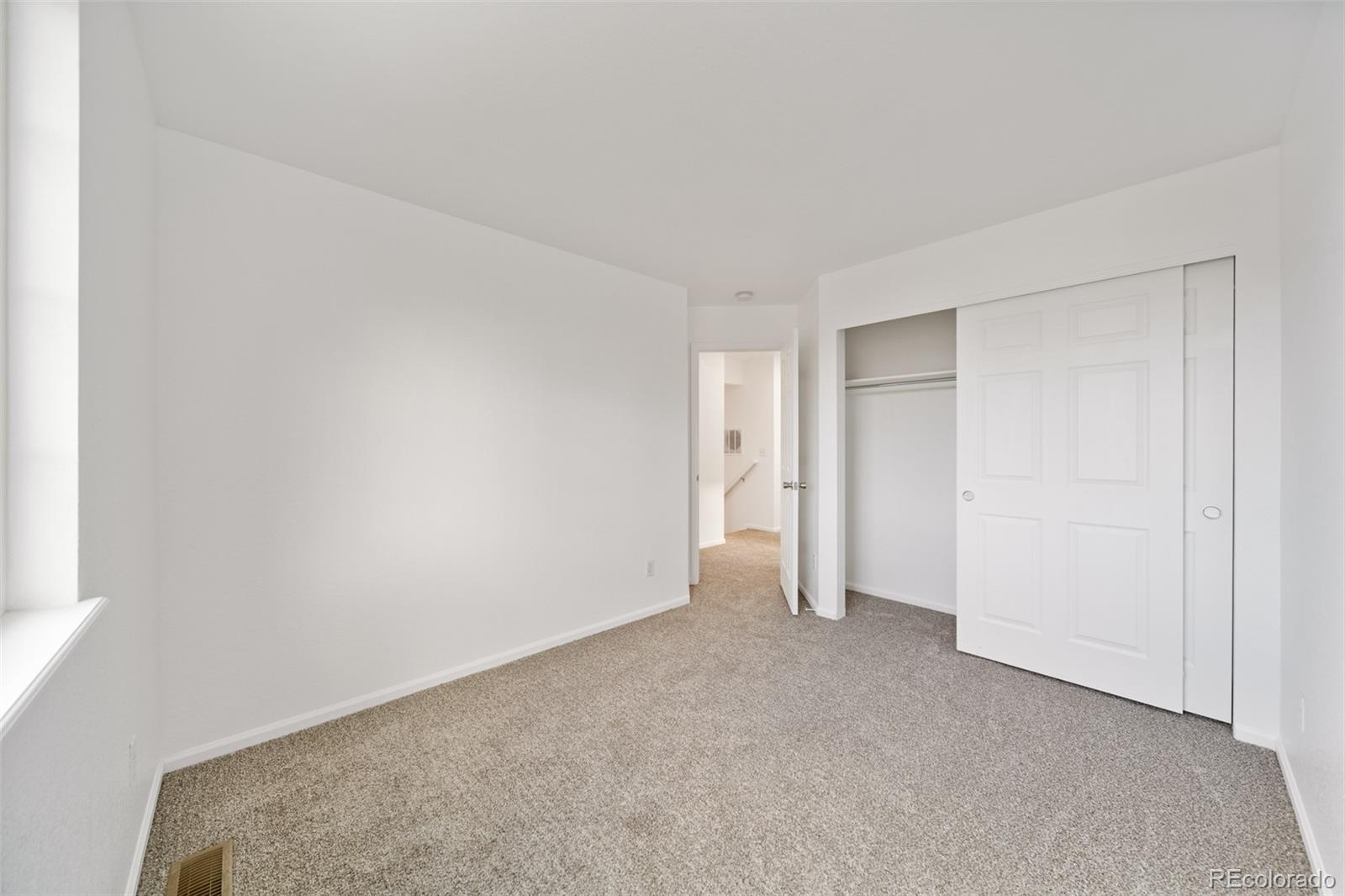 MLS Image #13 for 15732  olmsted place,denver, Colorado