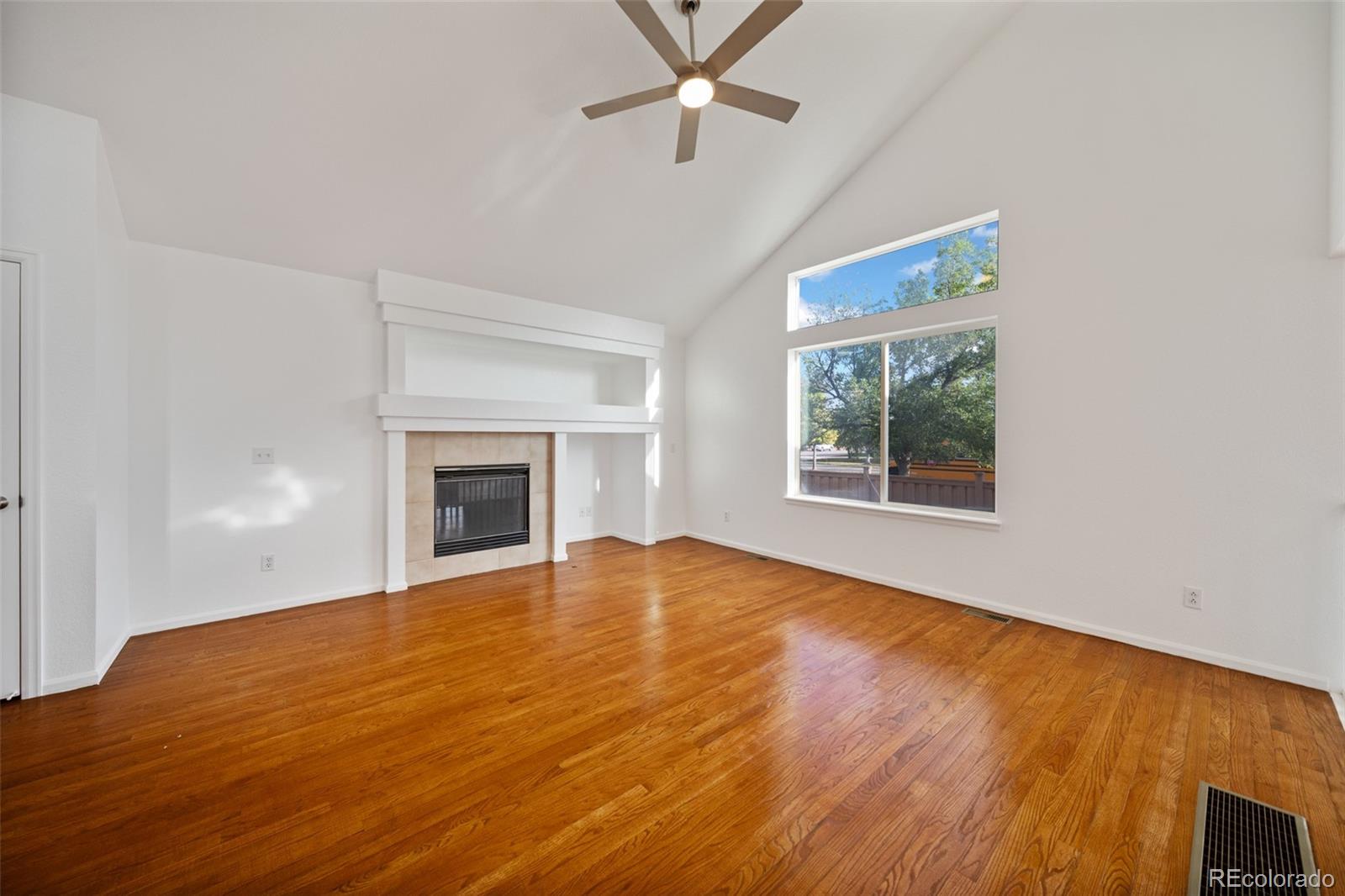 MLS Image #5 for 15732  olmsted place,denver, Colorado