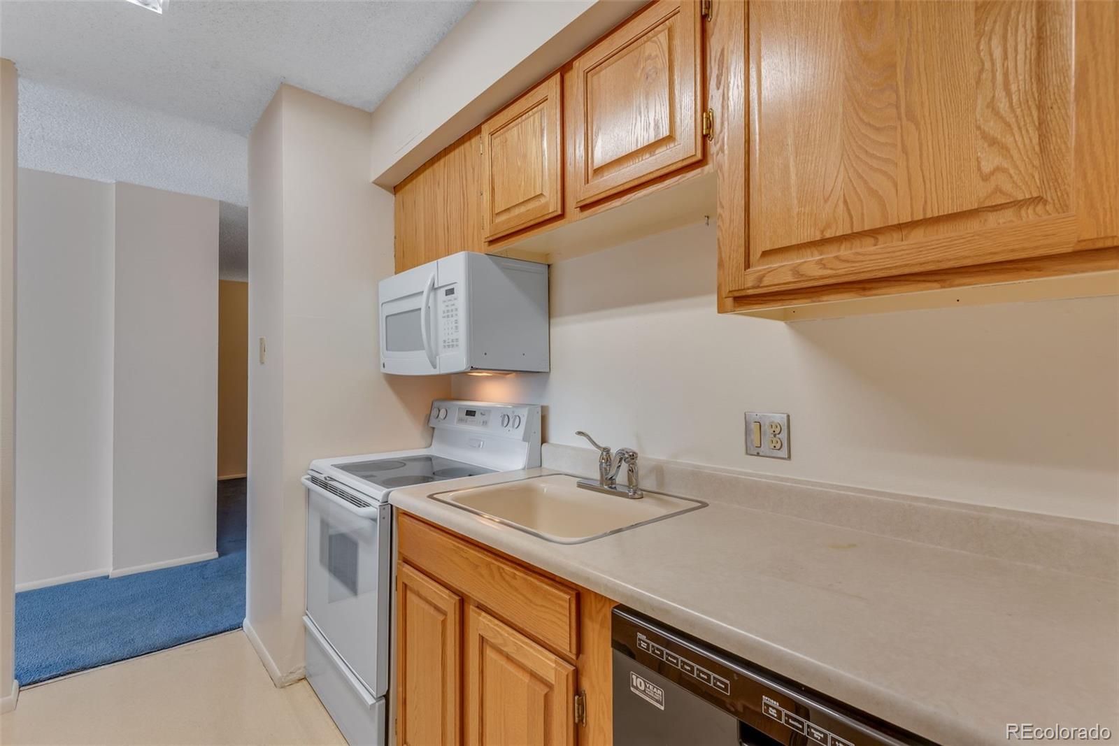 MLS Image #10 for 1020  15th street 30l,denver, Colorado
