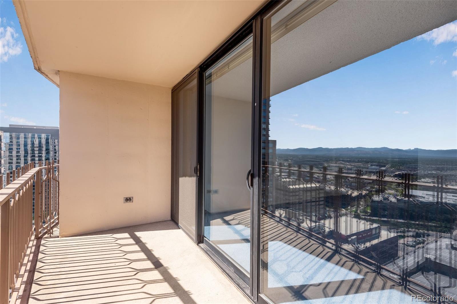 MLS Image #23 for 1020  15th street 30l,denver, Colorado