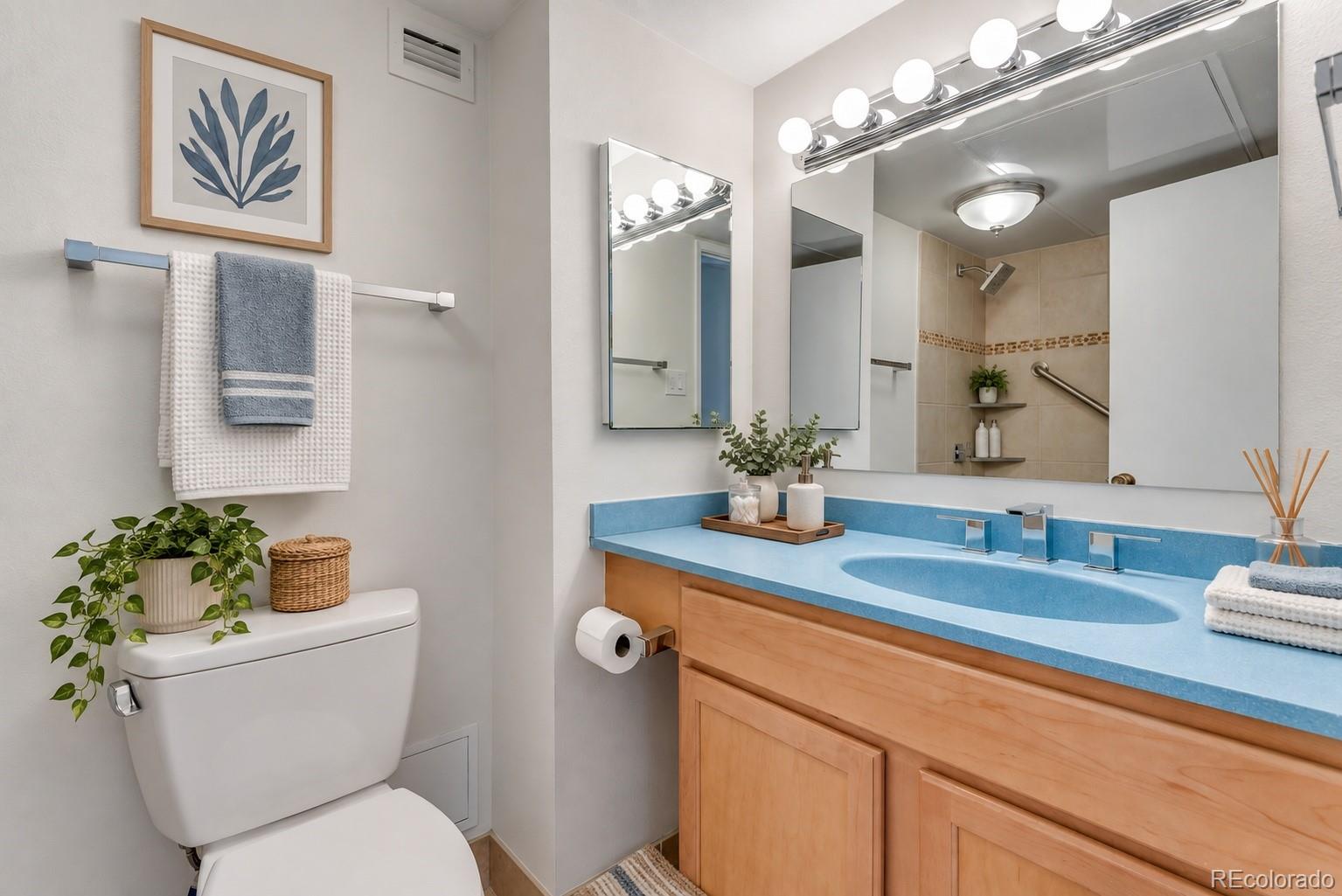 MLS Image #30 for 1020  15th street 30l,denver, Colorado