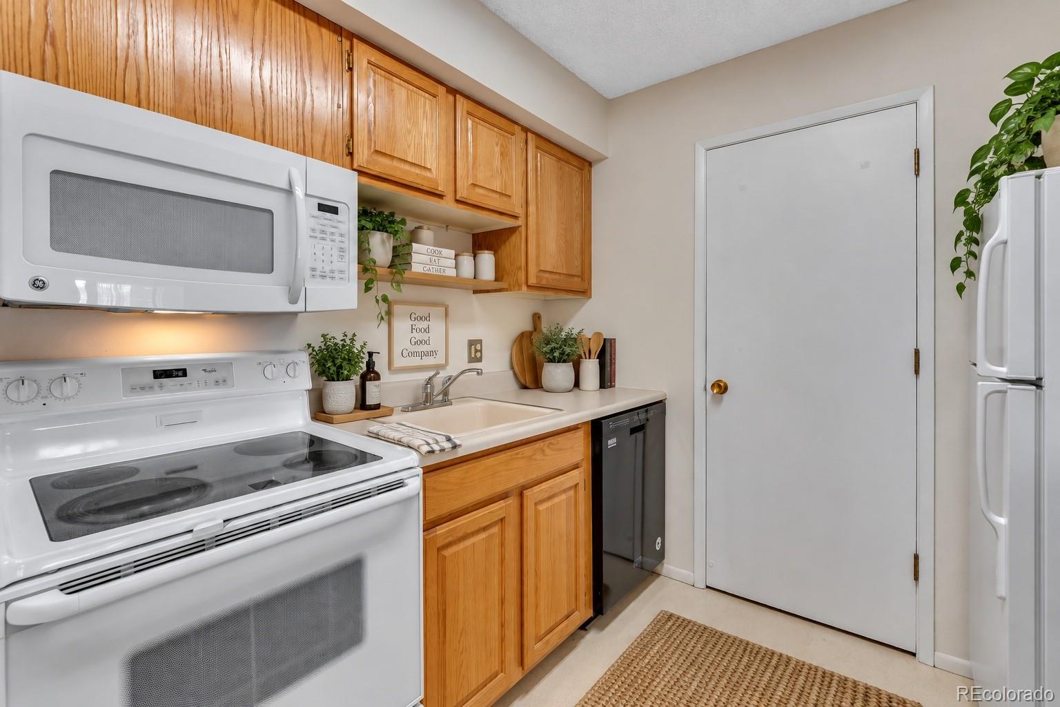 MLS Image #7 for 1020  15th street 30l,denver, Colorado