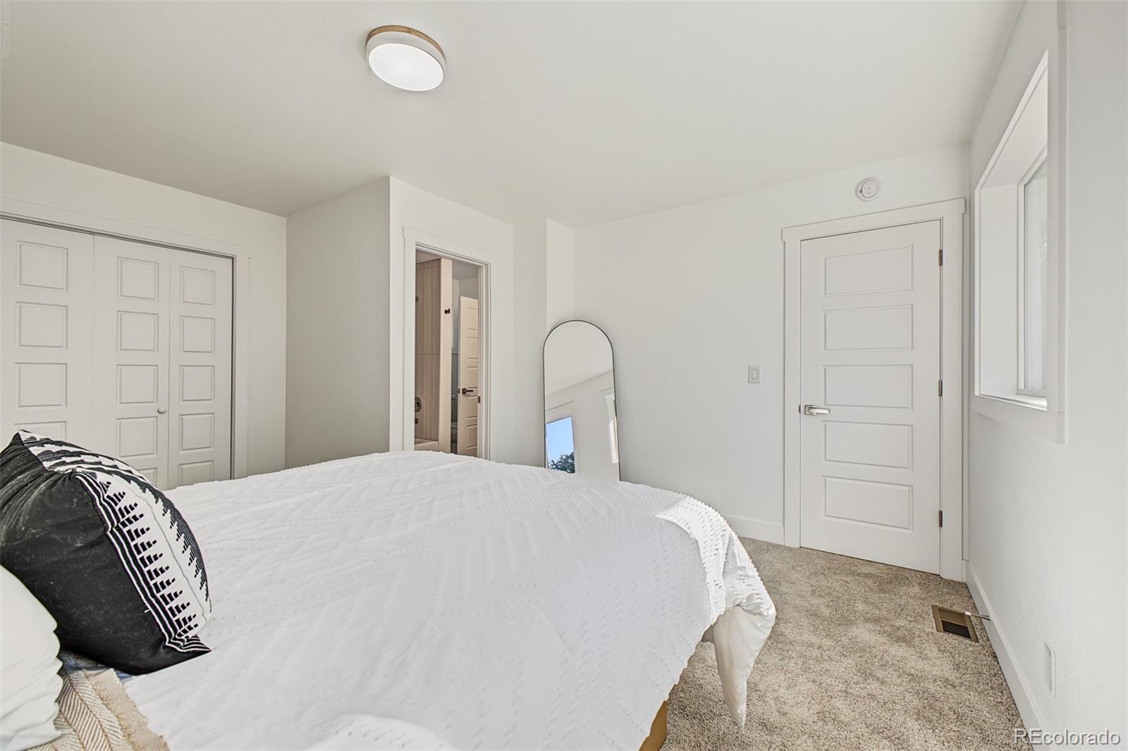 MLS Image #11 for 1413  centennial drive,longmont, Colorado