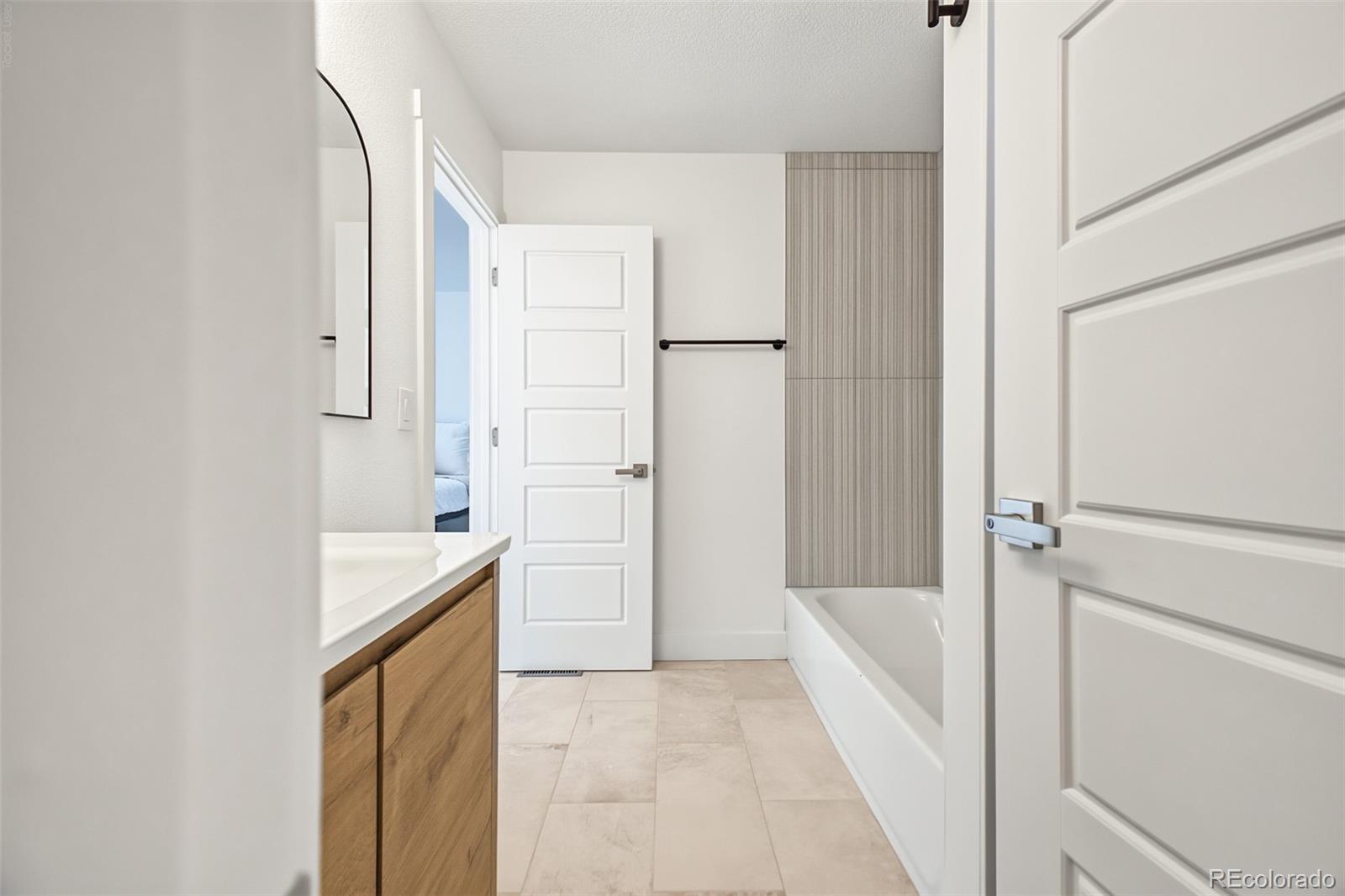MLS Image #13 for 1413  centennial drive,longmont, Colorado