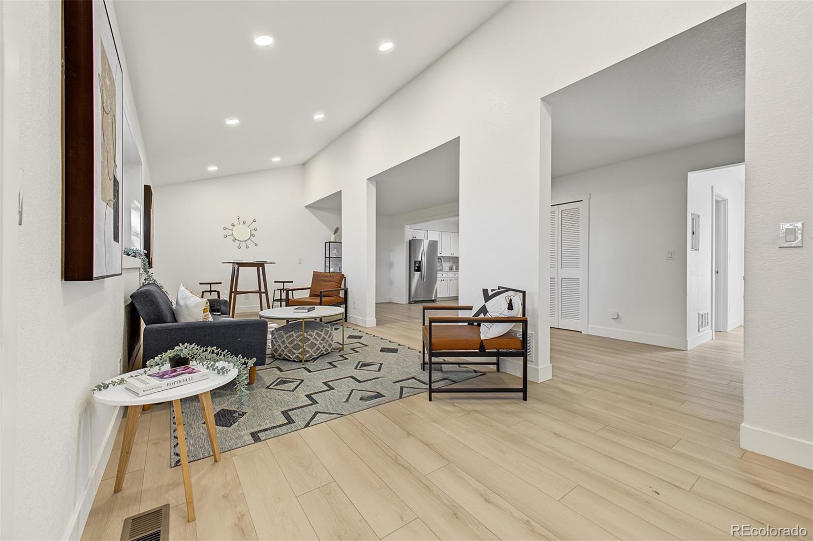MLS Image #3 for 1413  centennial drive,longmont, Colorado