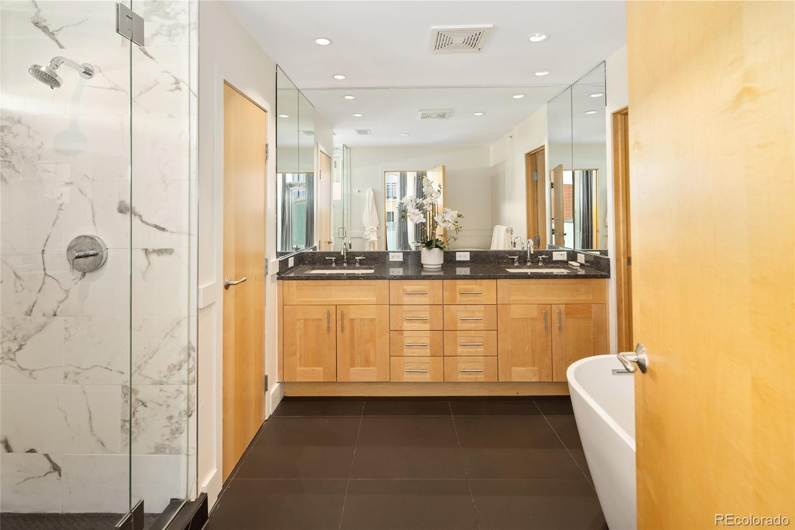 MLS Image #24 for 1473  delgany street 1,denver, Colorado