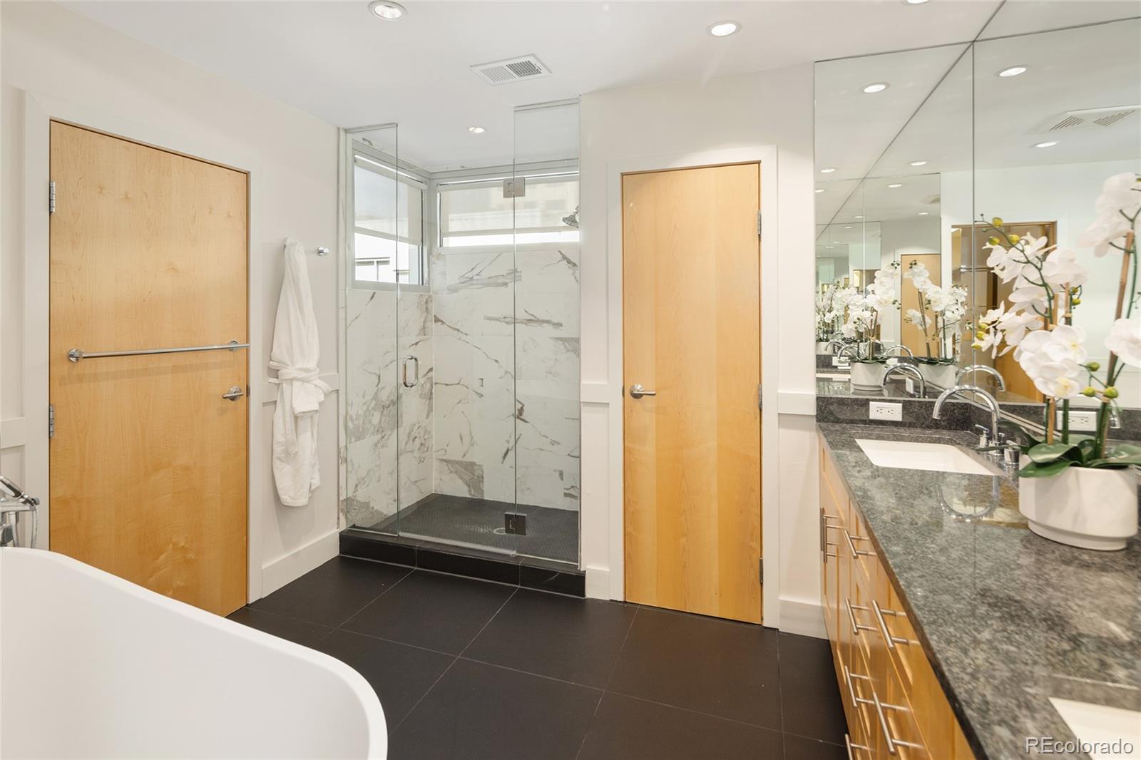 MLS Image #25 for 1473  delgany street 1,denver, Colorado