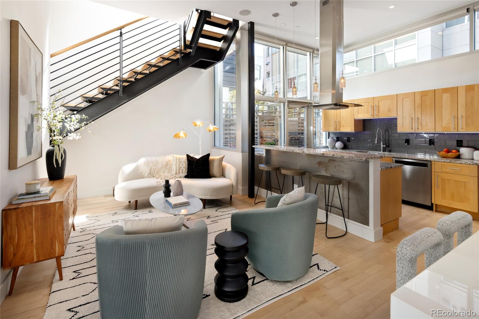 MLS Image #3 for 1473  delgany street 1,denver, Colorado