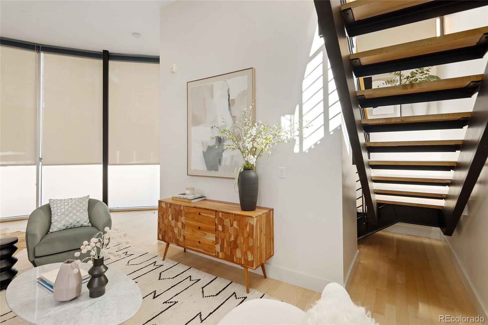 MLS Image #8 for 1473  delgany street 1,denver, Colorado