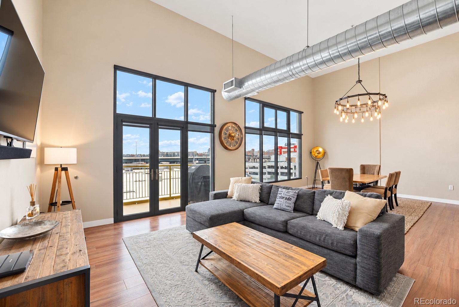MLS Image #15 for 3100  huron street 4j,denver, Colorado