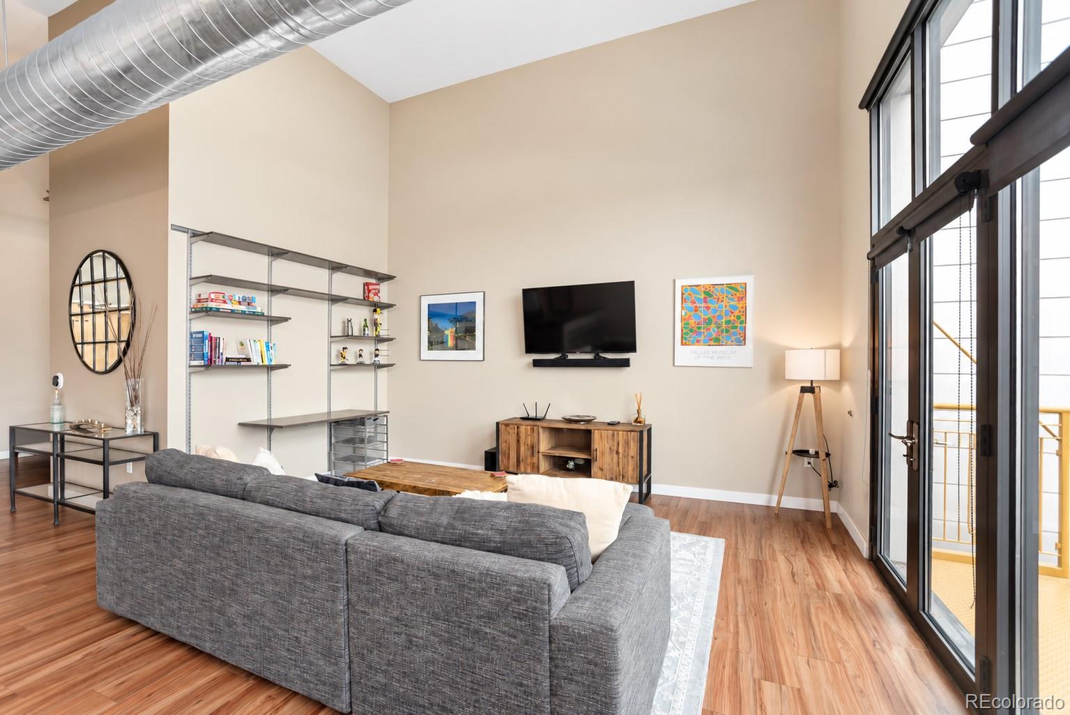 MLS Image #16 for 3100  huron street 4j,denver, Colorado