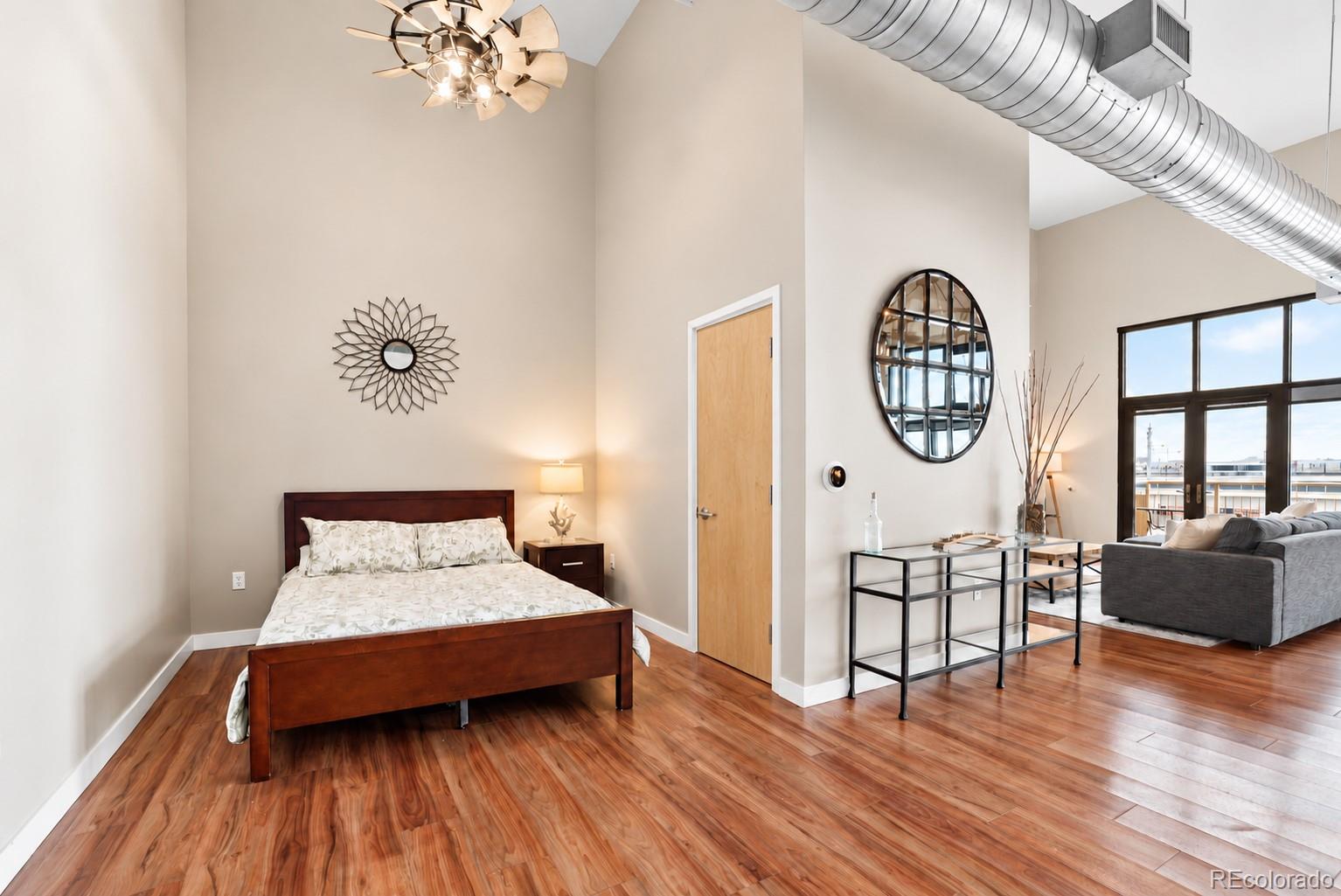 MLS Image #18 for 3100  huron street 4j,denver, Colorado