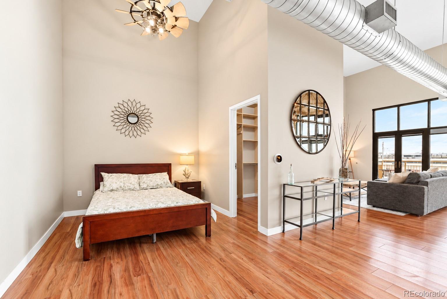 MLS Image #19 for 3100  huron street 4j,denver, Colorado