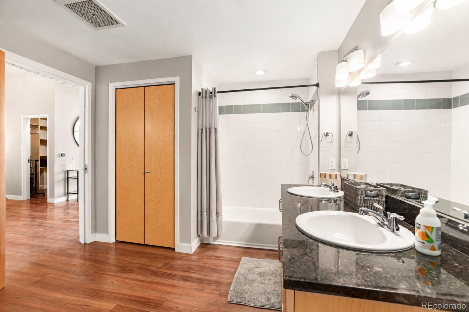 MLS Image #25 for 3100  huron street 4j,denver, Colorado