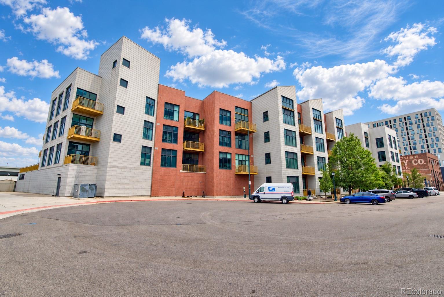 MLS Image #37 for 3100  huron street 4j,denver, Colorado