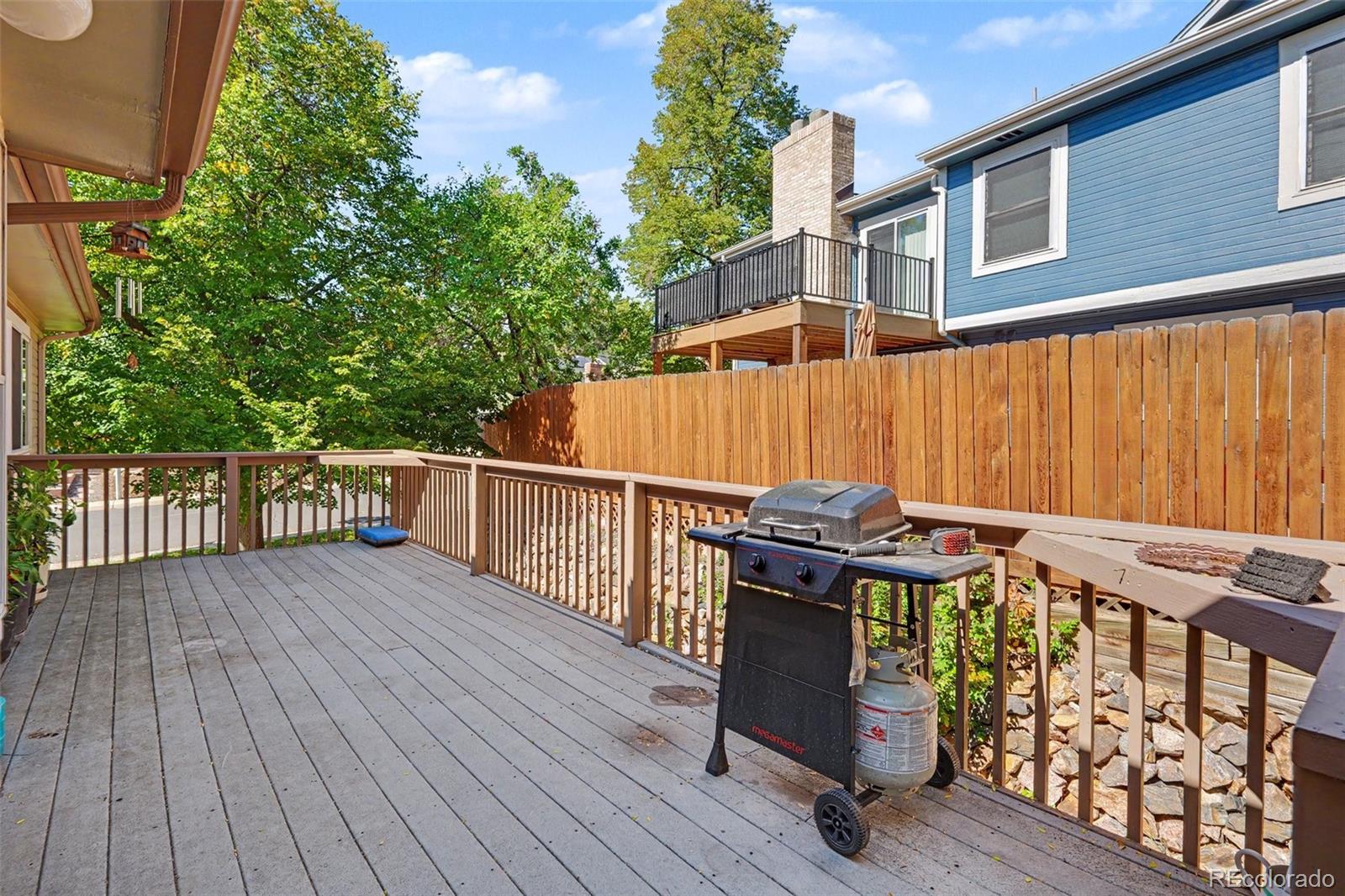 MLS Image #17 for 2610 s oswego street,aurora, Colorado