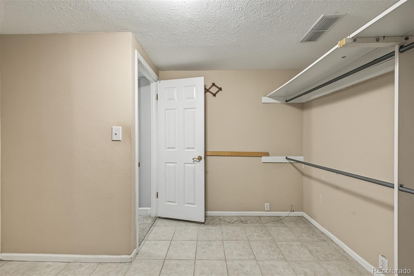 MLS Image #39 for 8125  owens way,arvada, Colorado