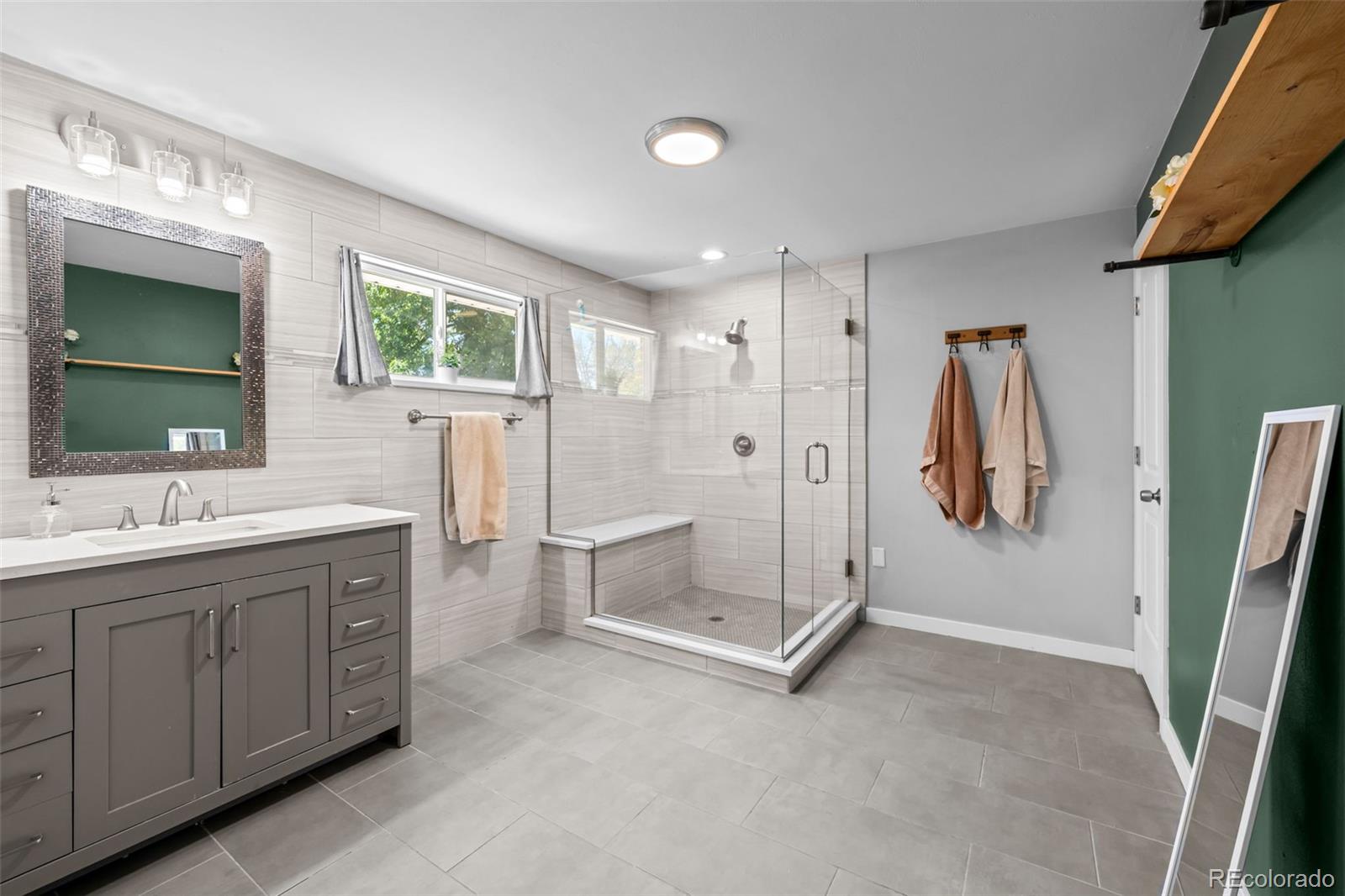 MLS Image #14 for 4841 s lipan street,englewood, Colorado