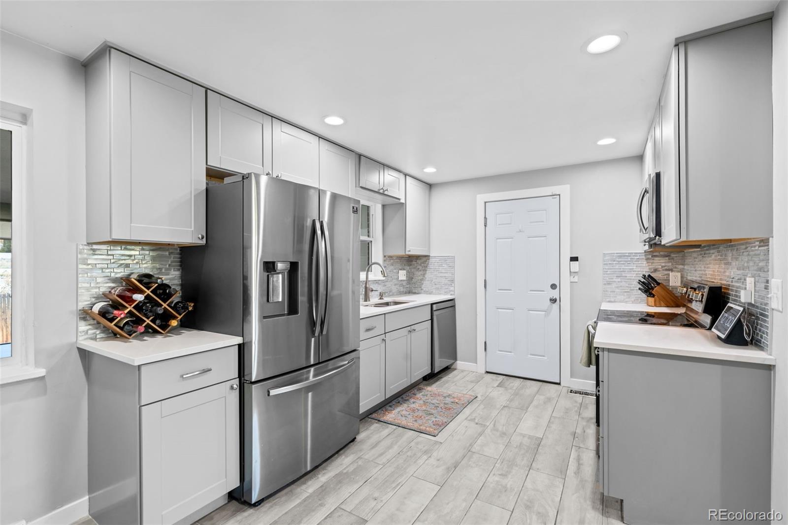 MLS Image #6 for 4841 s lipan street,englewood, Colorado