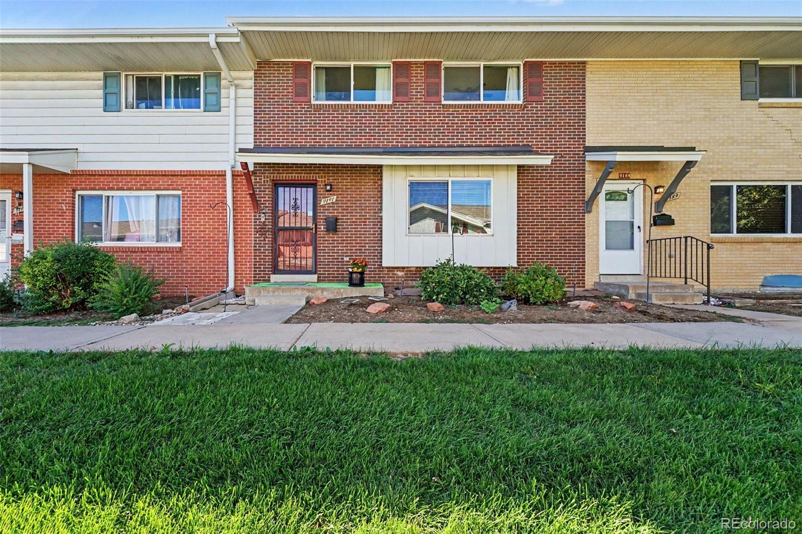 MLS Image #1 for 9191 e oxford drive ,denver, Colorado