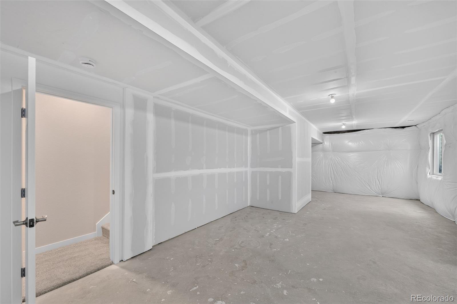 MLS Image #31 for 19147 e 22nd circle,aurora, Colorado