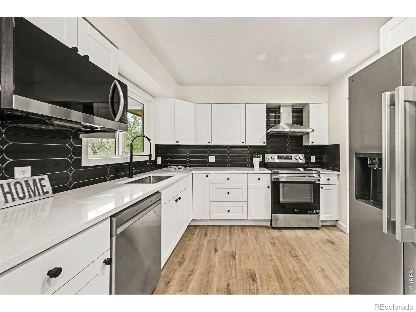 MLS Image #7 for 3312 n colorado avenue,loveland, Colorado