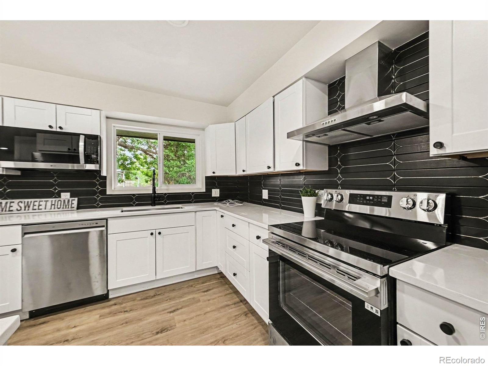MLS Image #9 for 3312 n colorado avenue,loveland, Colorado