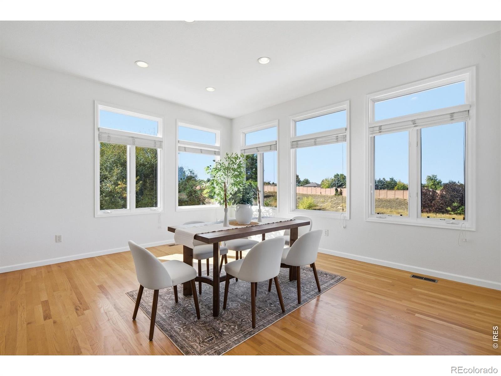 MLS Image #10 for 217 n 55th avenue,greeley, Colorado