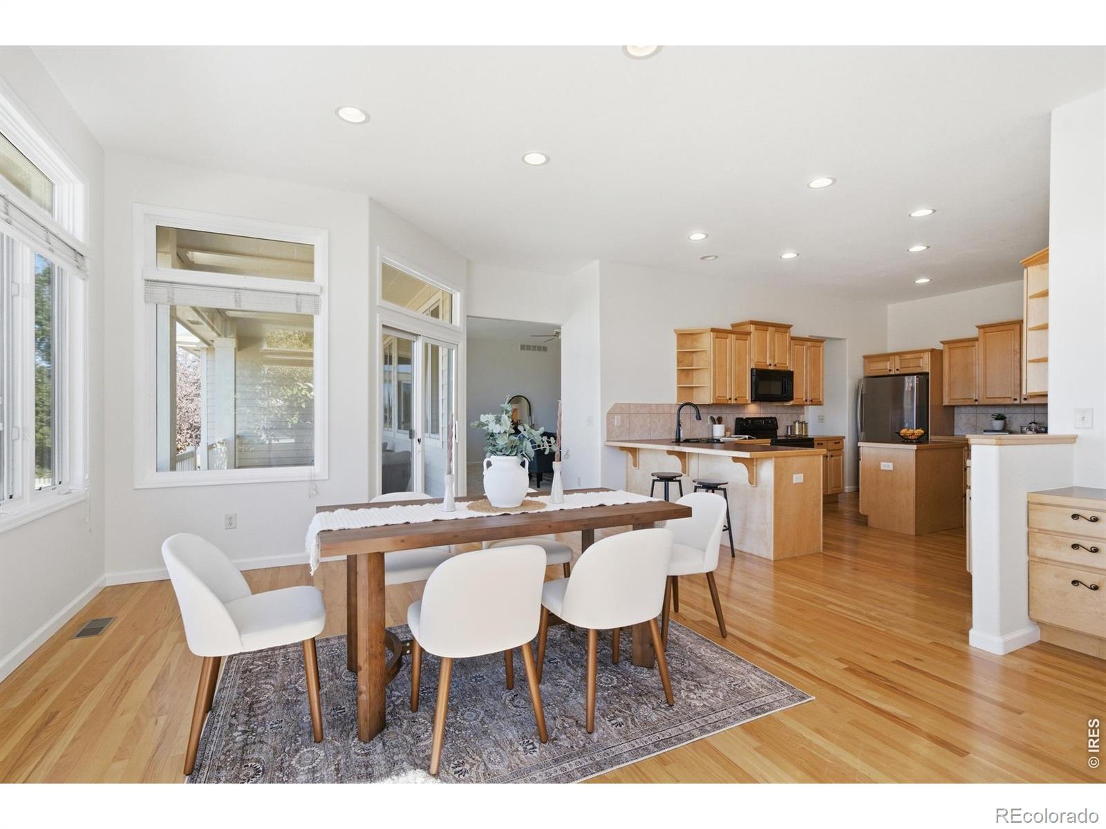 MLS Image #9 for 217 n 55th avenue,greeley, Colorado