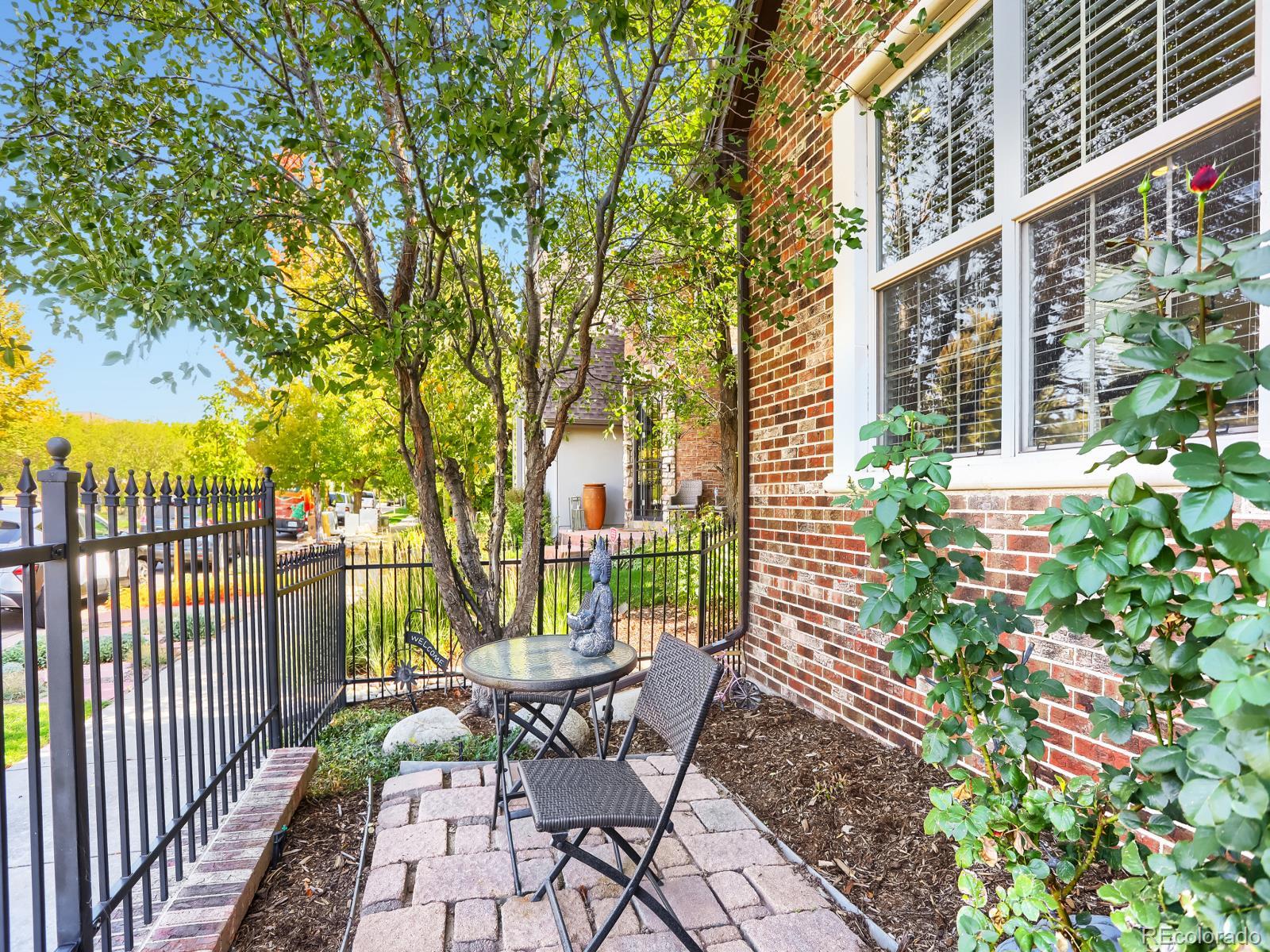 MLS Image #2 for 9720 e 32nd avenue,denver, Colorado