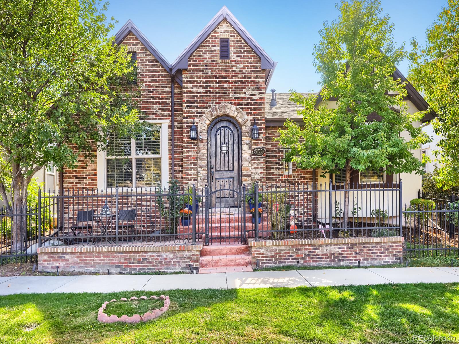 MLS Image #27 for 9720 e 32nd avenue,denver, Colorado