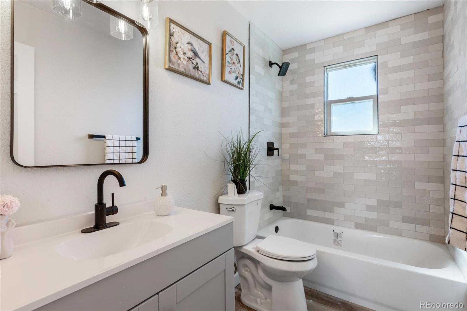MLS Image #18 for 7911  clarkson court,denver, Colorado