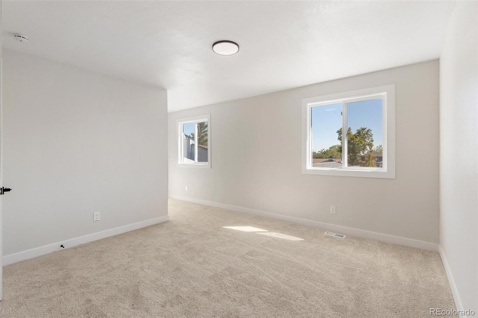 MLS Image #19 for 7911  clarkson court,denver, Colorado