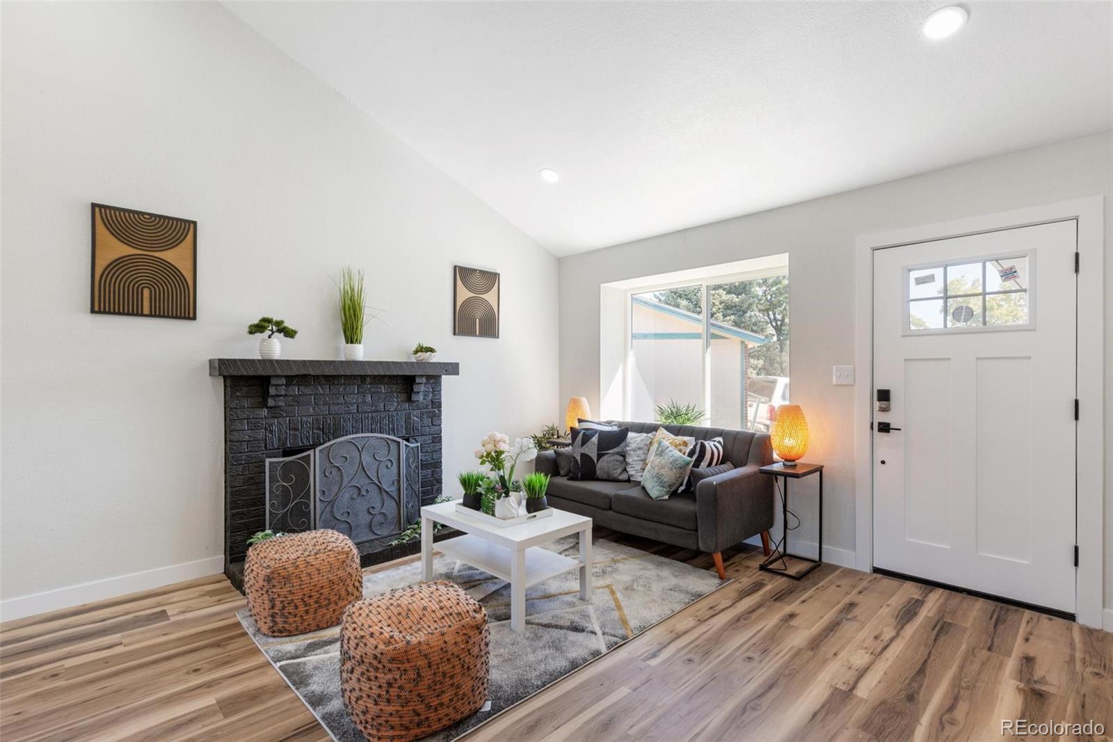 MLS Image #2 for 7911  clarkson court,denver, Colorado