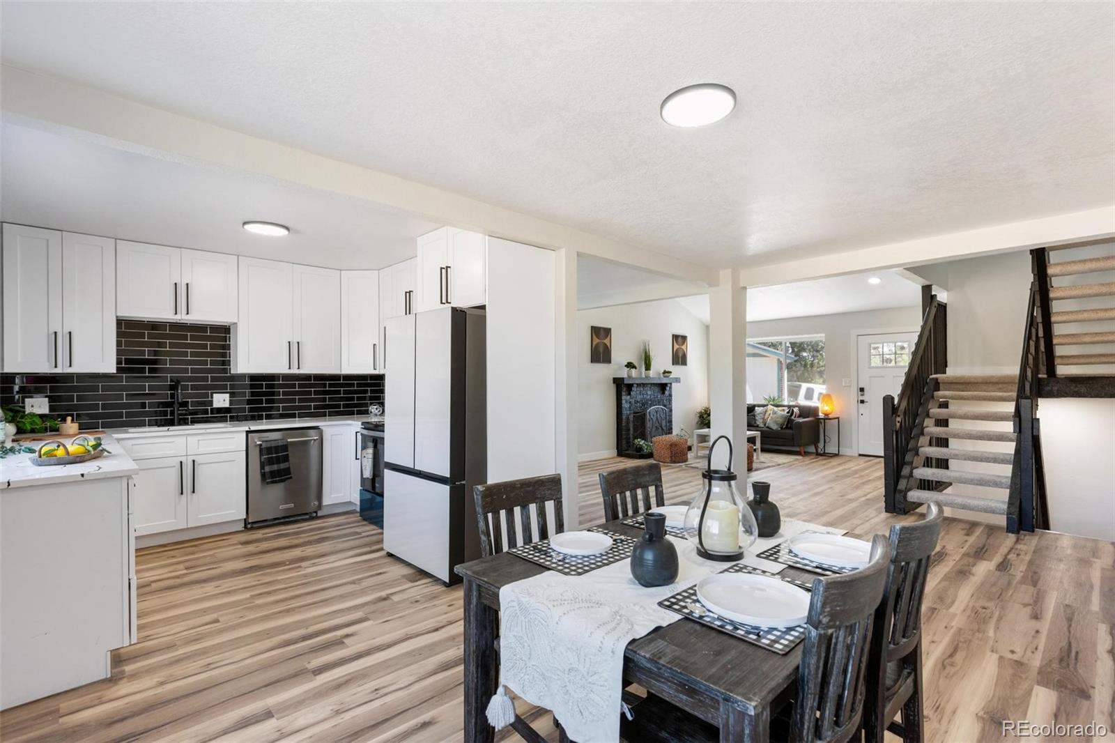 MLS Image #5 for 7911  clarkson court,denver, Colorado