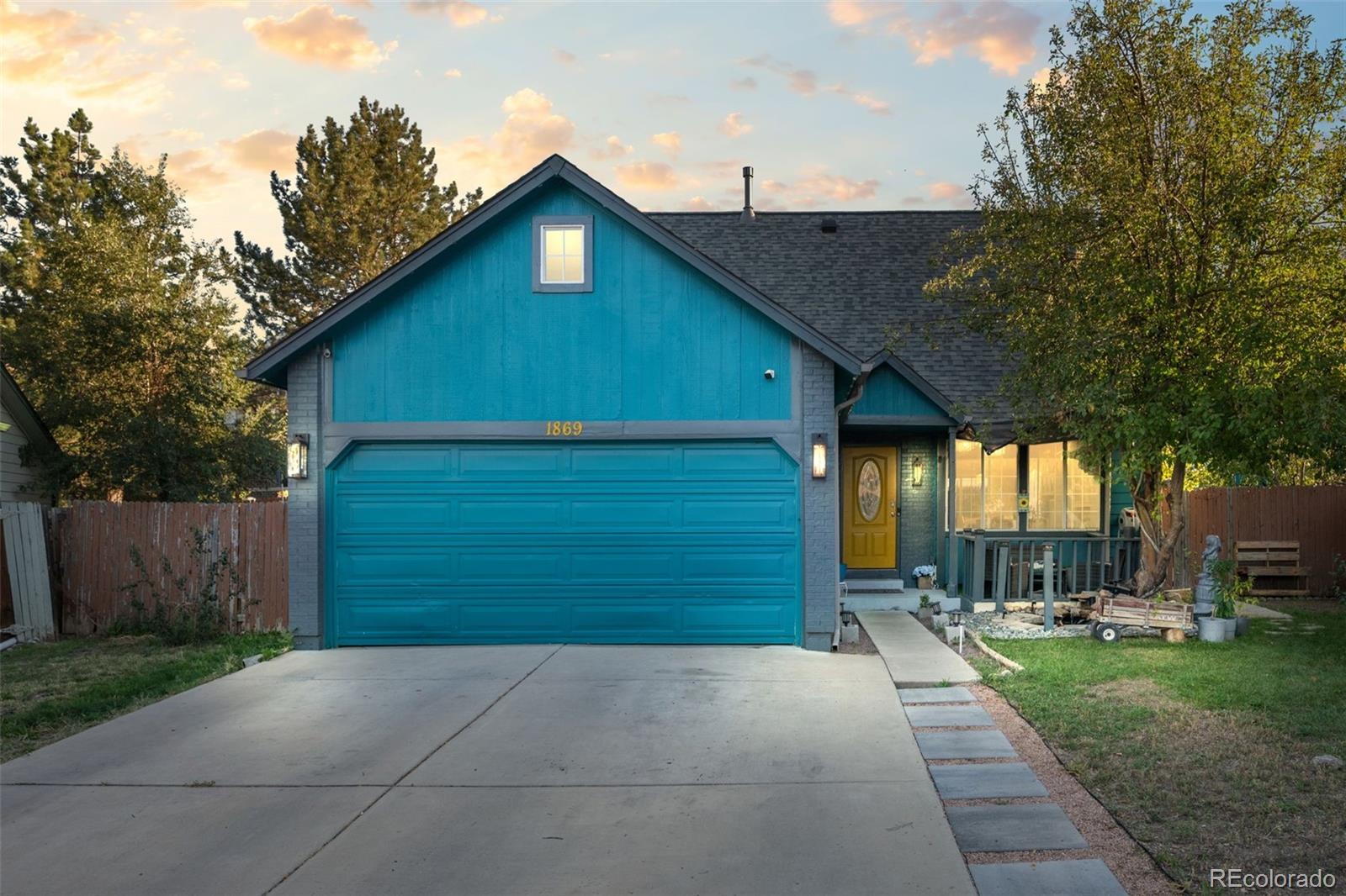 MLS Image #0 for 1869  fraser court,aurora, Colorado