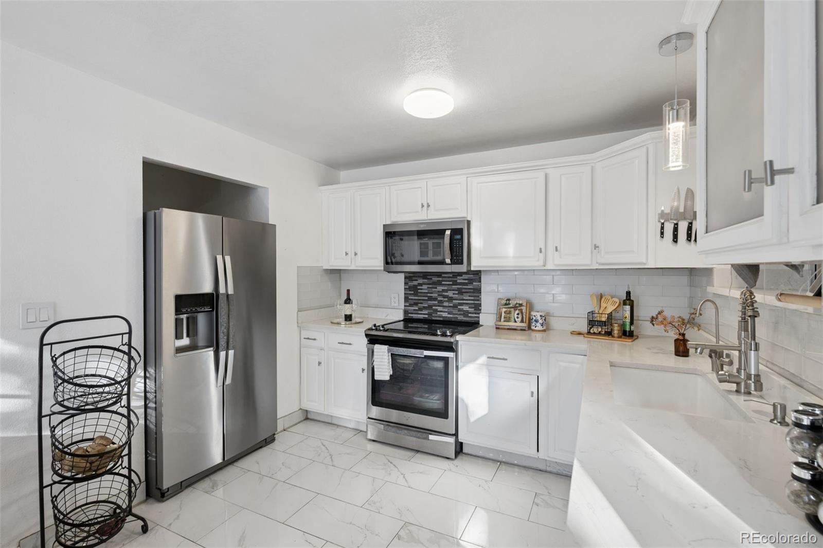 MLS Image #11 for 1869  fraser court,aurora, Colorado