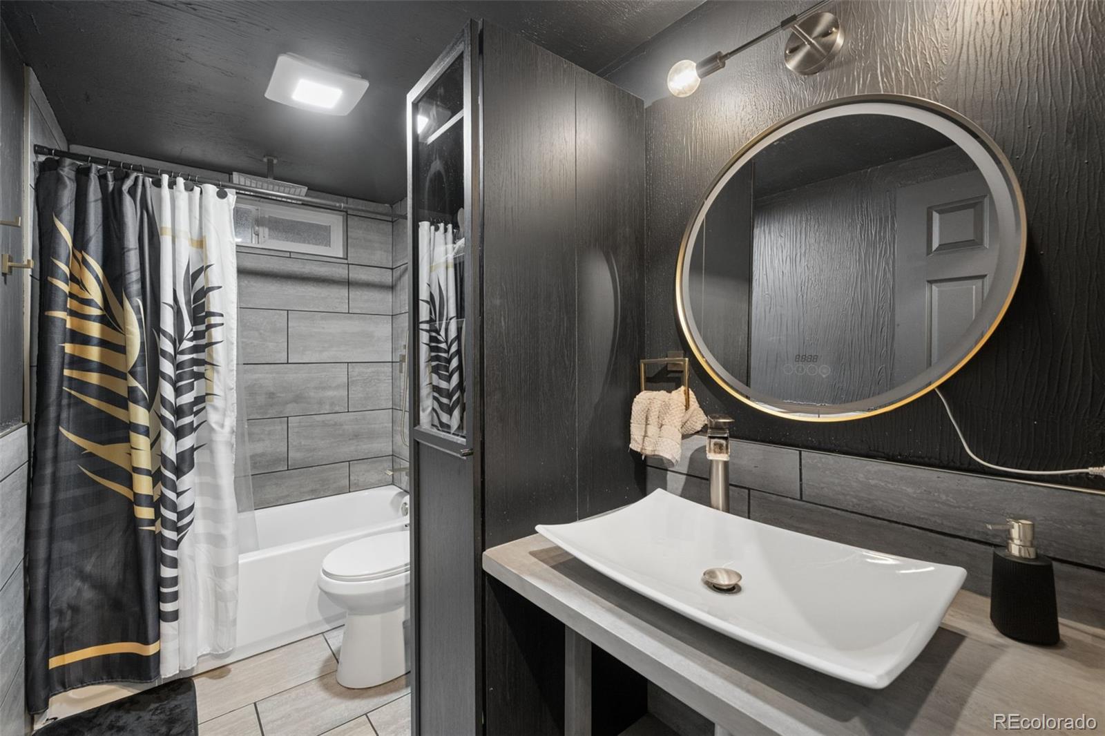 MLS Image #18 for 1869  fraser court,aurora, Colorado