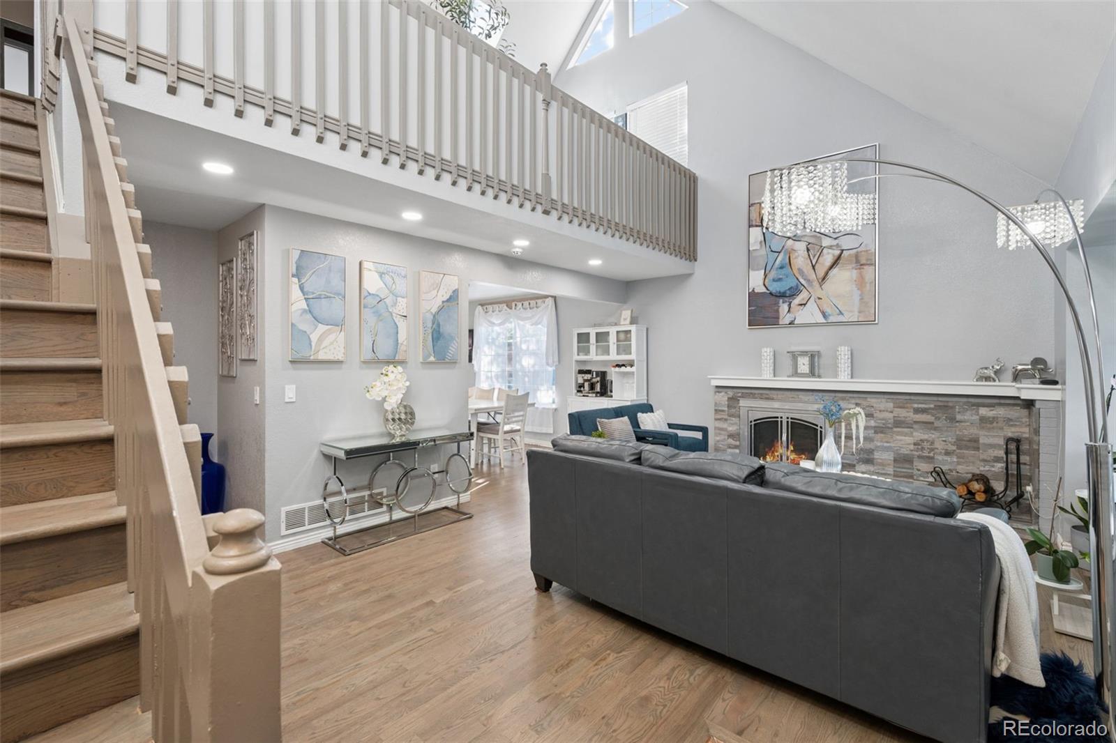 MLS Image #2 for 1869  fraser court,aurora, Colorado