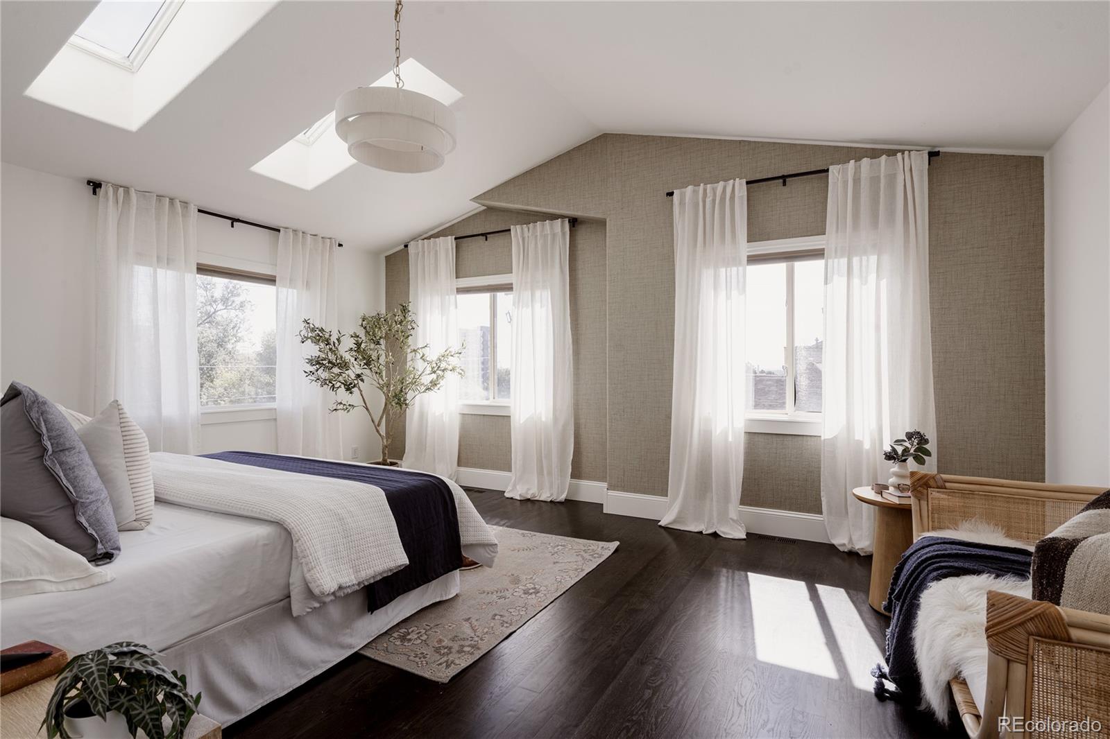 MLS Image #14 for 2614 w 26th avenue,denver, Colorado
