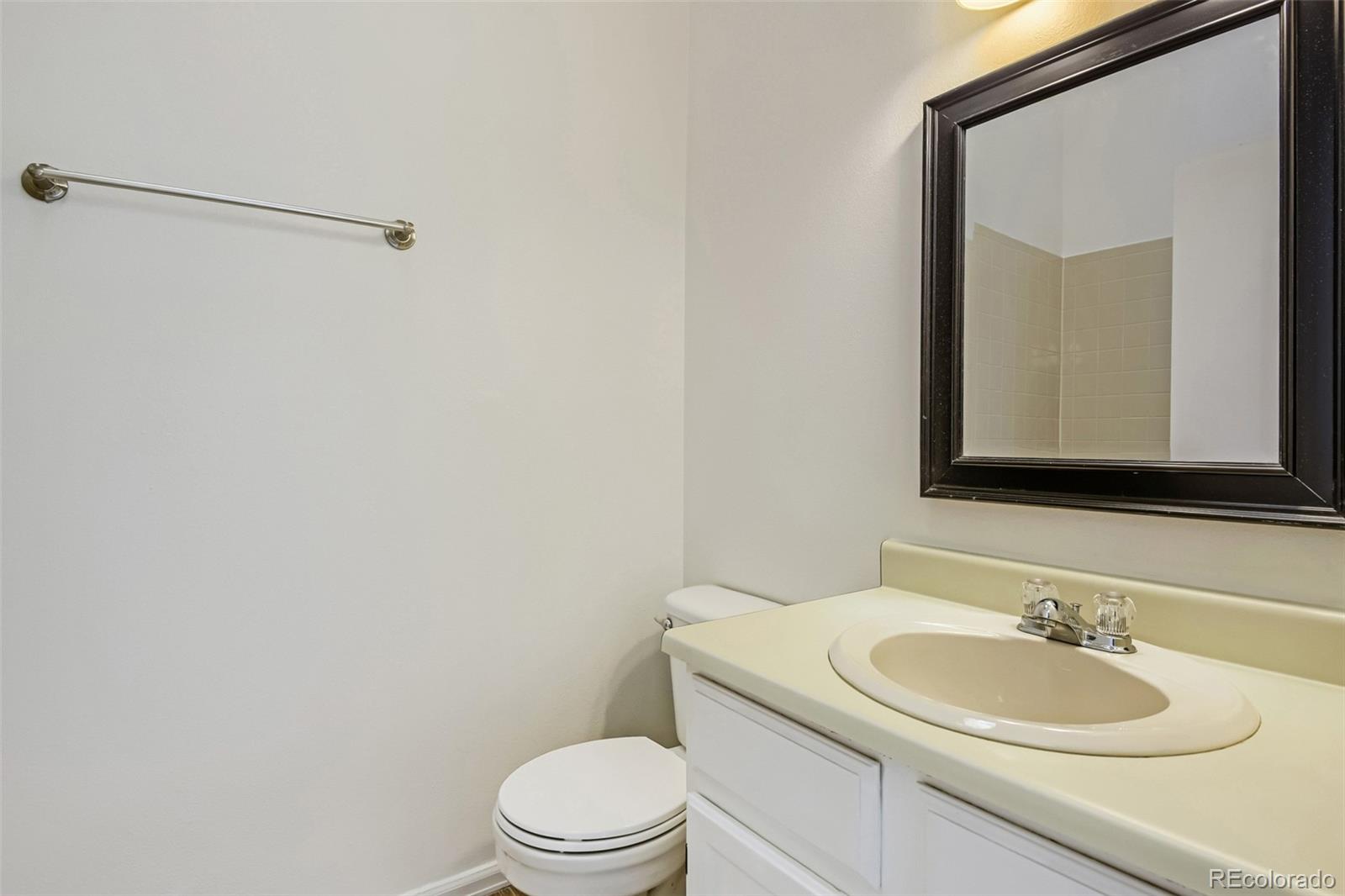 MLS Image #13 for 9636 w chatfield avenue,littleton, Colorado