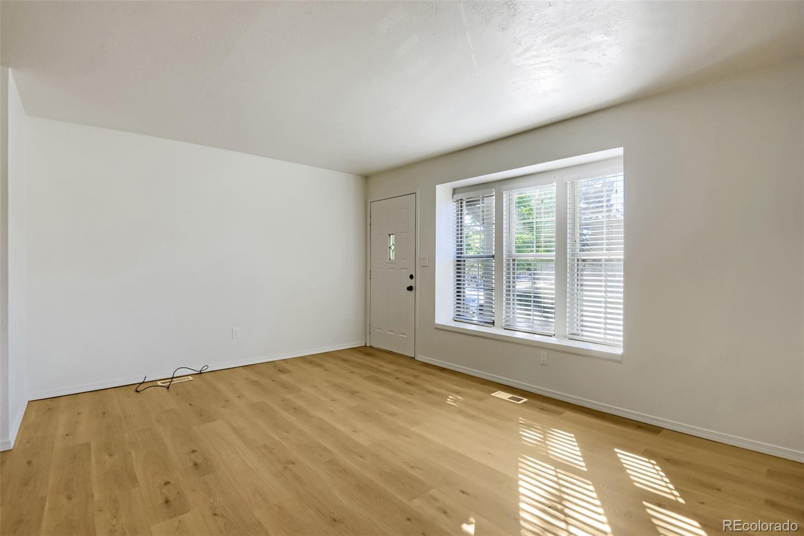 MLS Image #2 for 9636 w chatfield avenue,littleton, Colorado