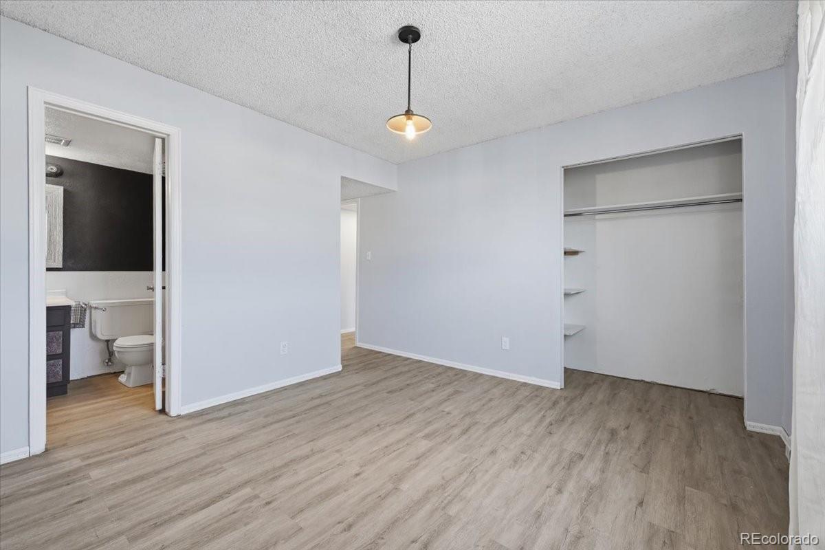 MLS Image #10 for 4651 s lowell boulevard,denver, Colorado