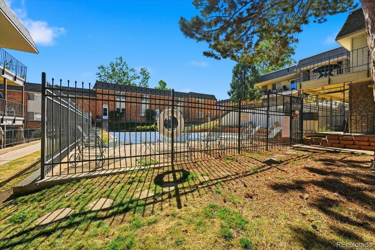 MLS Image #17 for 4651 s lowell boulevard,denver, Colorado