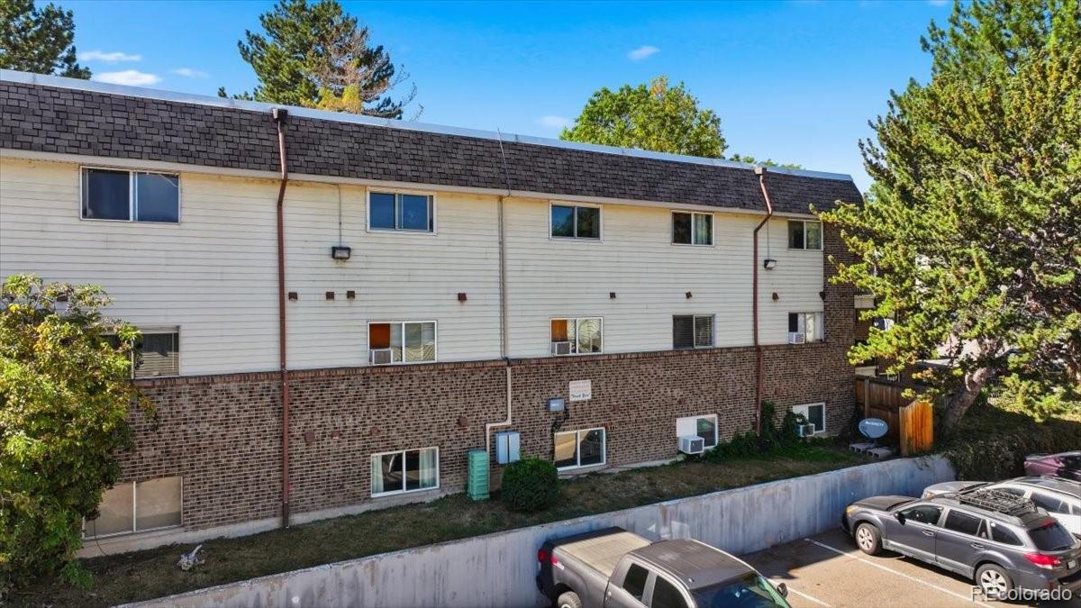 MLS Image #18 for 4651 s lowell boulevard,denver, Colorado