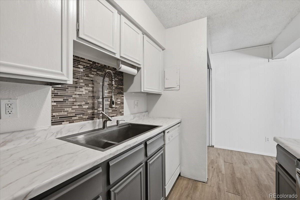MLS Image #4 for 4651 s lowell boulevard,denver, Colorado