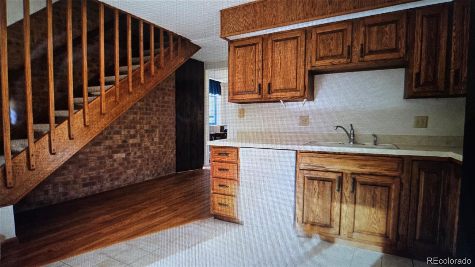 MLS Image #5 for 2101  chatalet lane,pueblo, Colorado
