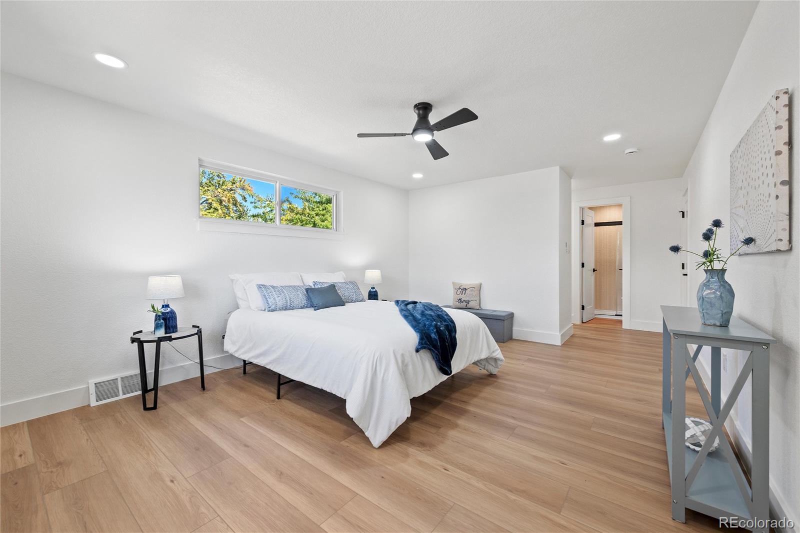 MLS Image #16 for 9816 w iowa drive,lakewood, Colorado