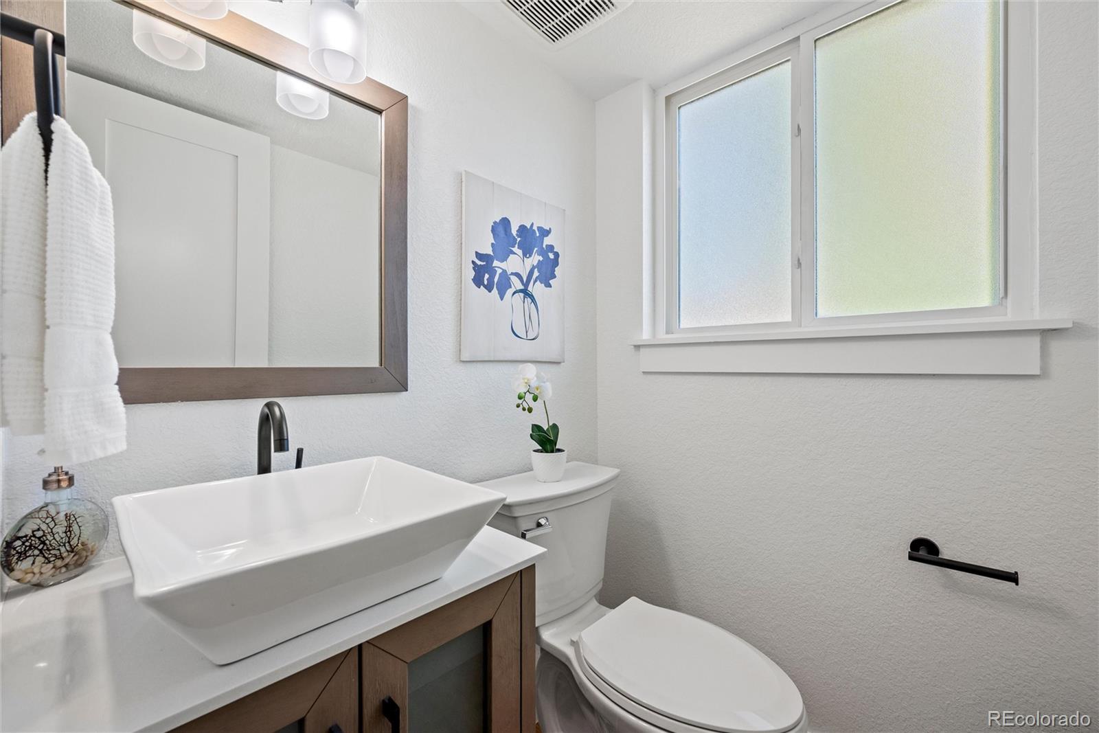 MLS Image #6 for 9816 w iowa drive,lakewood, Colorado